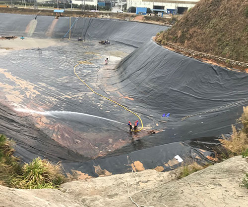 安龙废水池清理